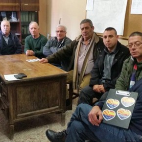 L’equip de ciutadans (C's) de Vallirana es reuneix amb veïns de la urbanització del Pla del Pelac de Vallirana L’equip de ciutadans (C's) de Vallirana es reuneix amb veïns de la urbanització del Pla del Pelac de Vallirana