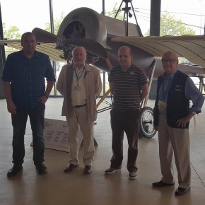Más cerca, un Centro Cultural Aeronáutico en El Prat Más cerca, un Centro Cultural Aeronáutico en El Prat