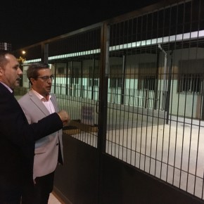 C’s insta el Govern a “eliminar els barracons” de l'Institut Jaume Salvador i Pedrol de Sant Joan Despí i a “construir un edifici nou” C’s insta el Govern a “eliminar els barracons” de l'Institut Jaume Salvador i Pedrol de Sant Joan Despí i a “construir un edifici nou”